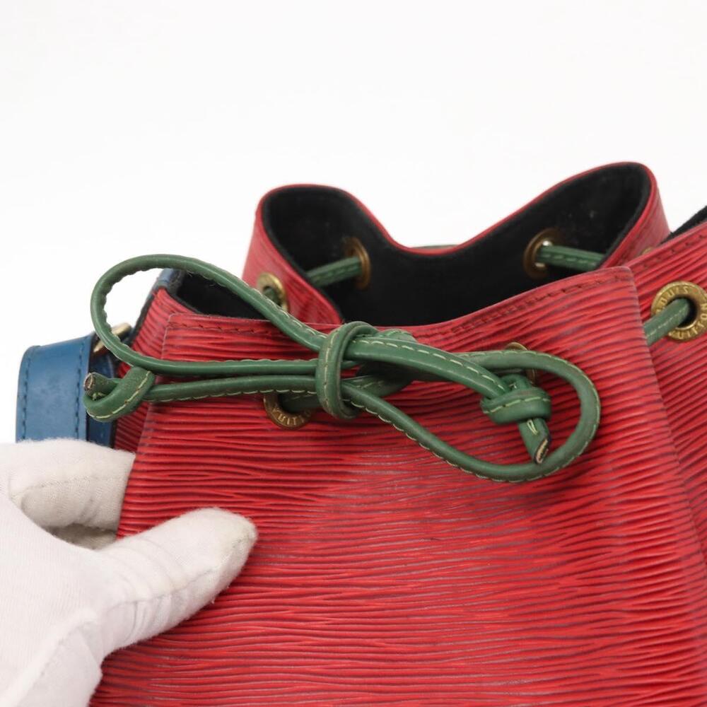 LOUIS VUITTON Epi Tricolor Noe Shoulder Bag Blue Red Green M44082 LV Auth 152652 - Picture 10 of 16